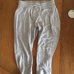 Grey Sweatpants!!